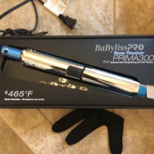 BaByliss Pro flat iron